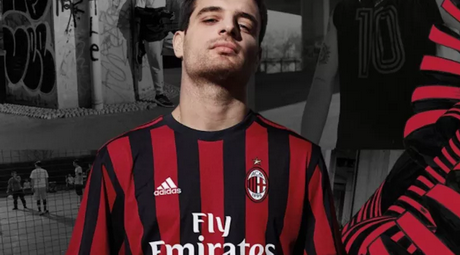 completo calcio AC Milan vesti completo calcio AC Milan vesti